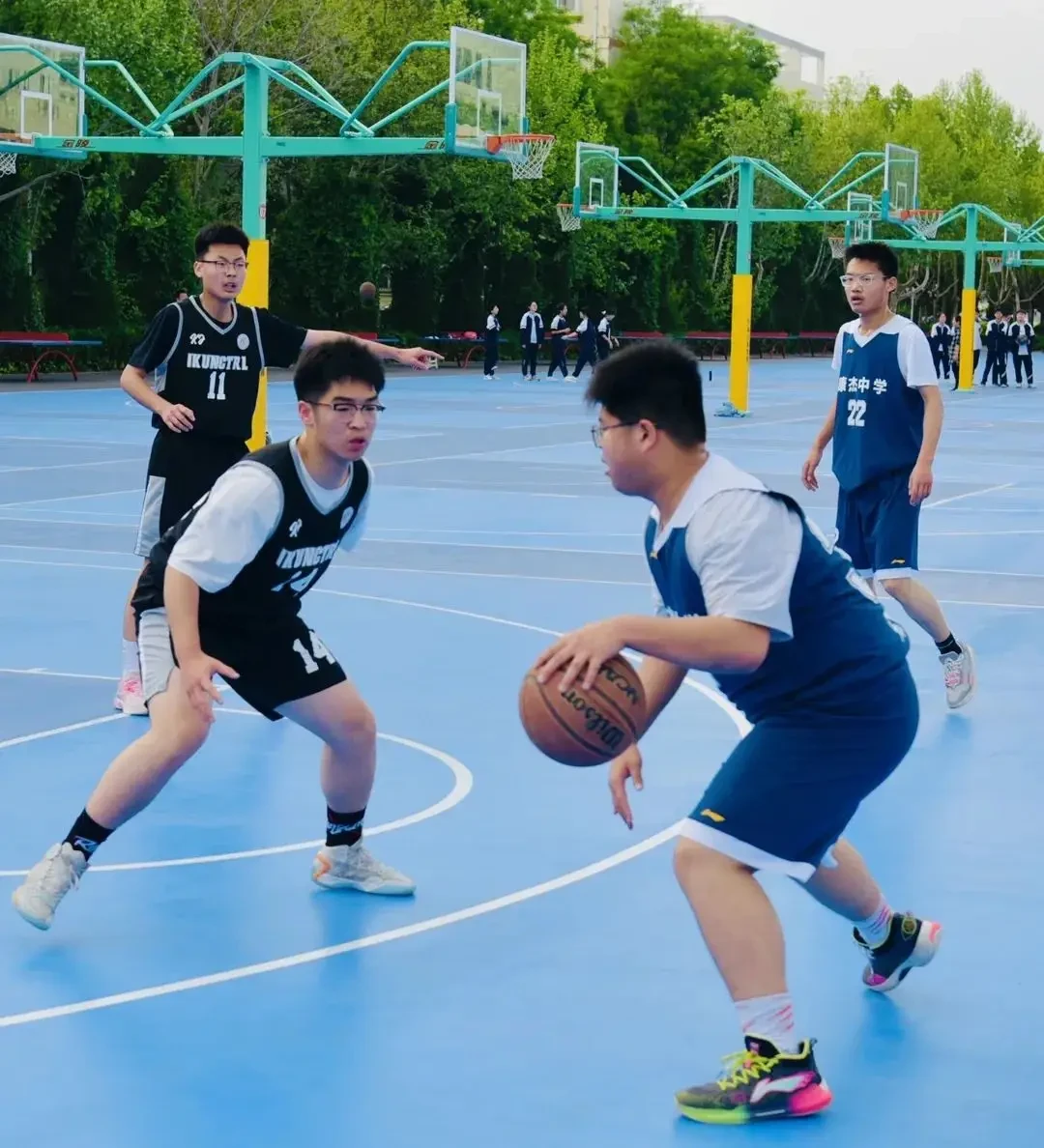篮球训练中增强自信的心理技巧_0
